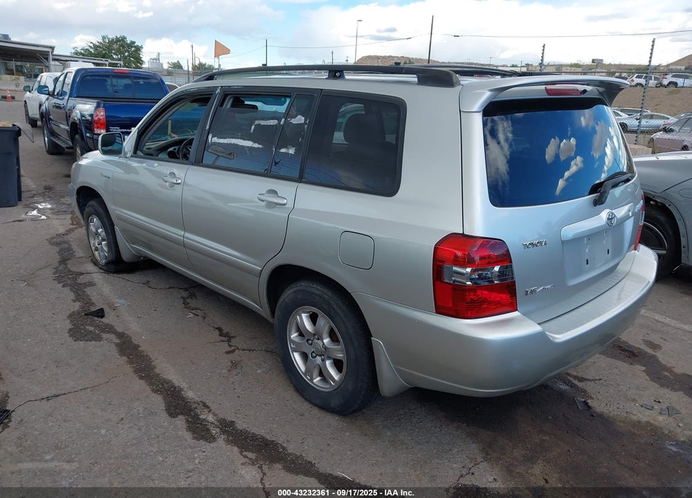2005 TOYOTA HIGHLANDER LIMITED V6 VIN: JTEEP21A950125442