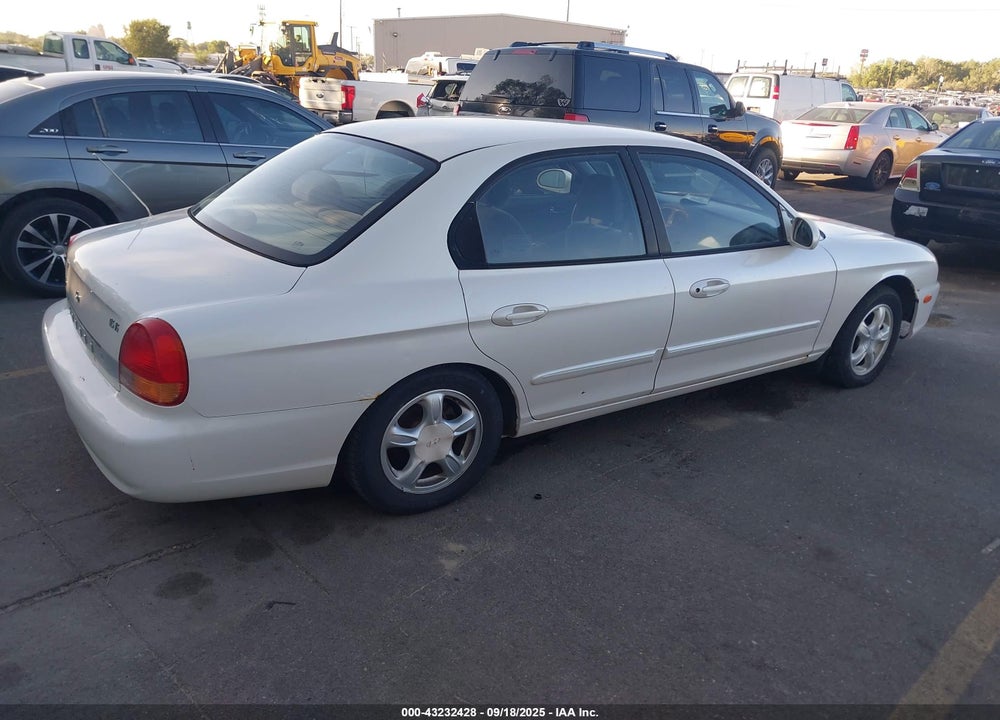 1999 HYUNDAI SONATA GLS VIN: KMHWF35V1XA075966