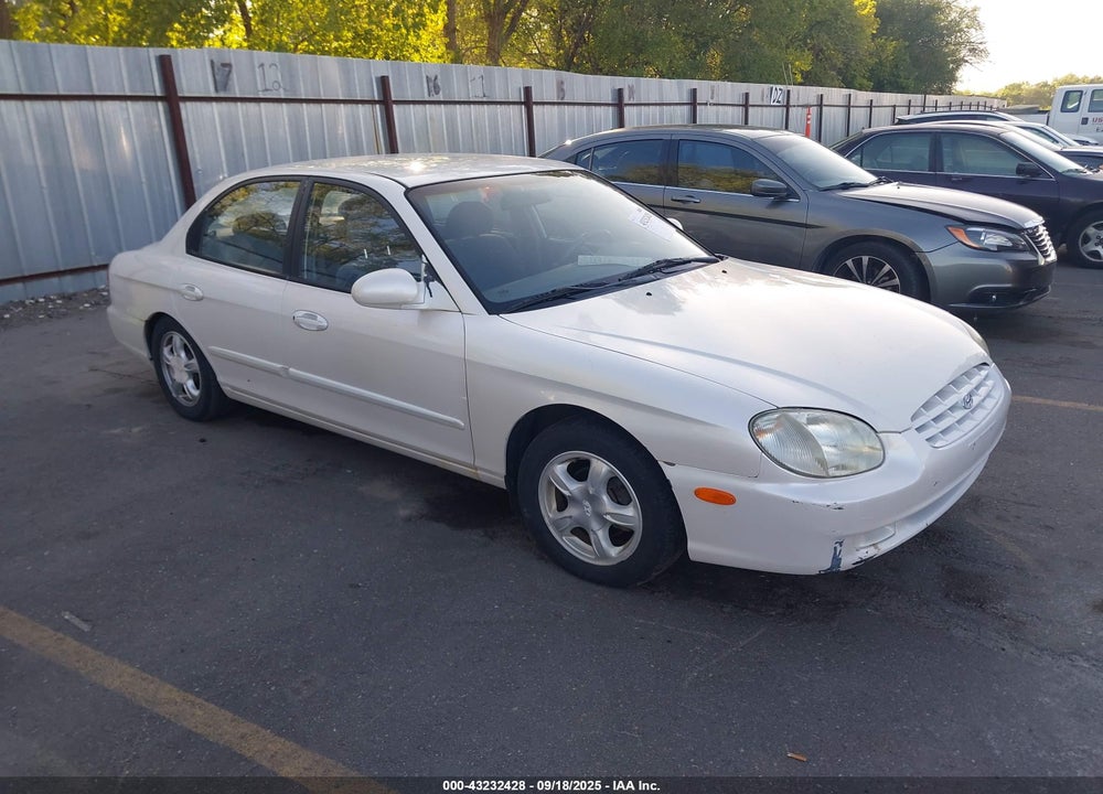 1999 HYUNDAI SONATA GLS VIN: KMHWF35V1XA075966