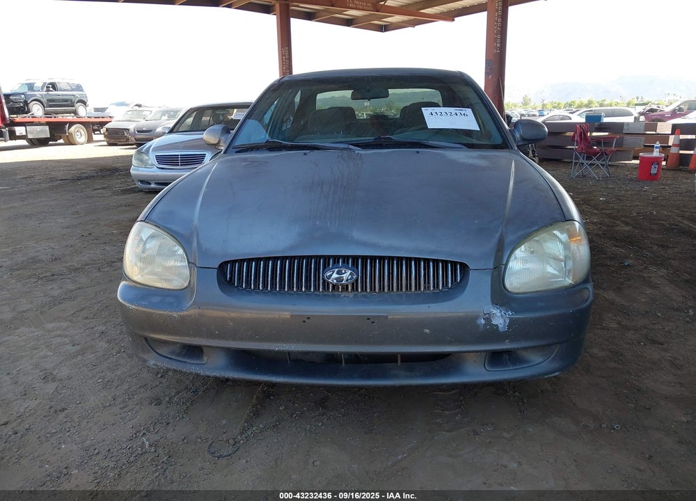 2001 HYUNDAI SONATA GLS/GLS W/LEATHER VIN: KMHWF35V61A448488