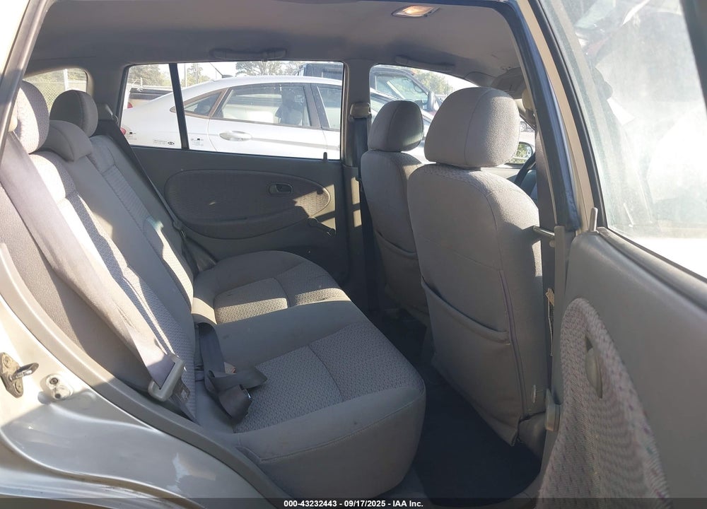 2002 KIA RIO CINCO VIN: KNADC163X26079660