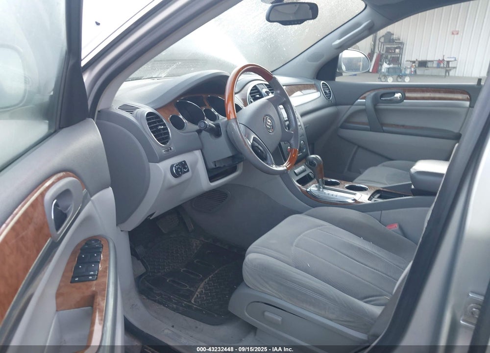 2008 BUICK ENCLAVE CX VIN: 5GAEV13708J141082