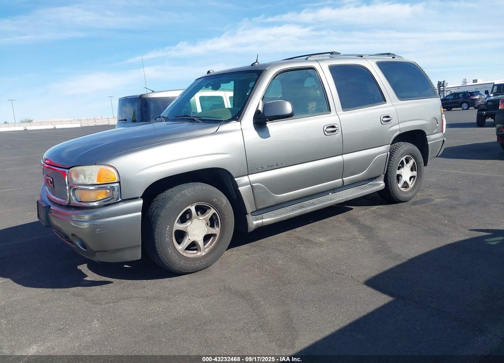 2005 GMC YUKON DENALI VIN: 1GKEK63U75J238094