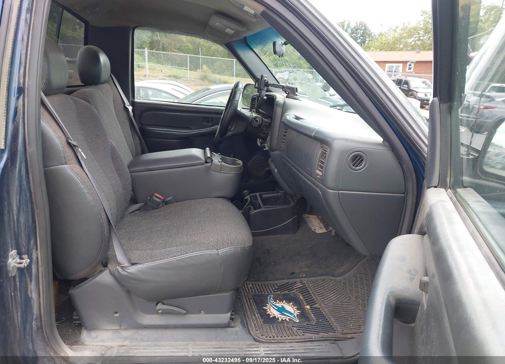 2000 CHEVROLET SILVERADO 1500 VIN: 1GCEK14V1YZ151724