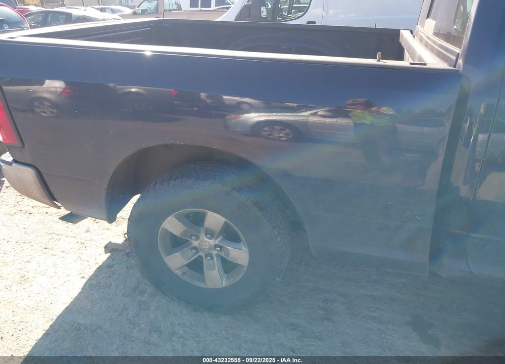 2014 RAM 1500 VIN: 1C6RR6GT3ES395939