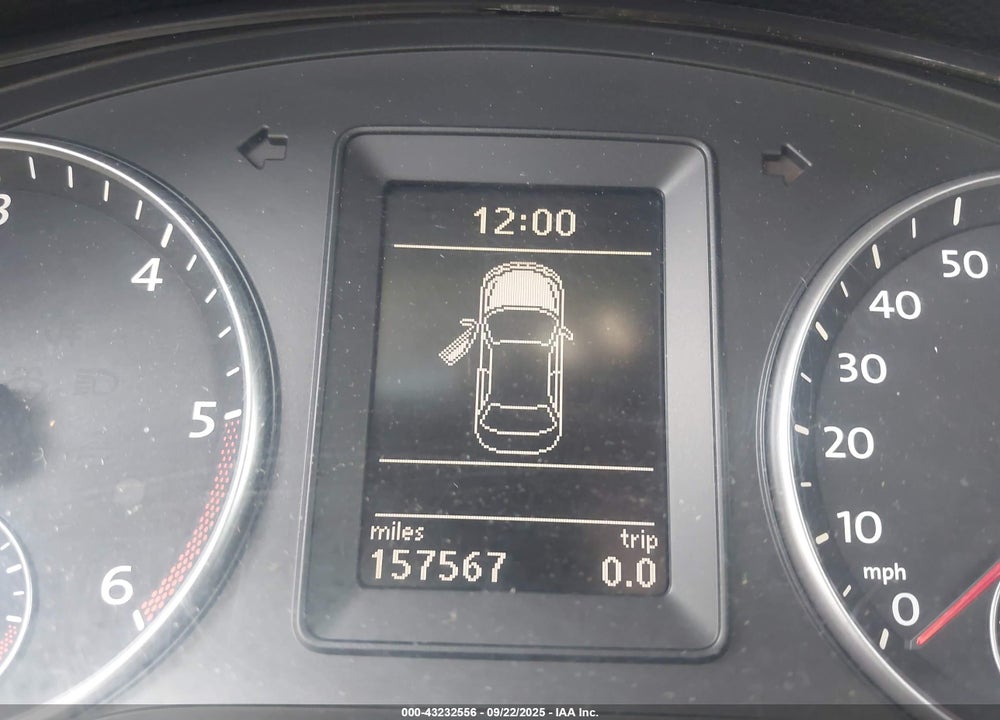 2010 VOLKSWAGEN JETTA TDI VIN: 3VWRL7AJ6AM086568
