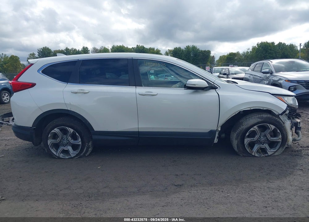 2018 HONDA CR-V VIN: 2HKRW2H8XJH672874