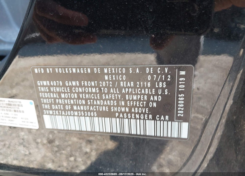 2013 VOLKSWAGEN JETTA VIN: 3VW2K7AJ0DM353065