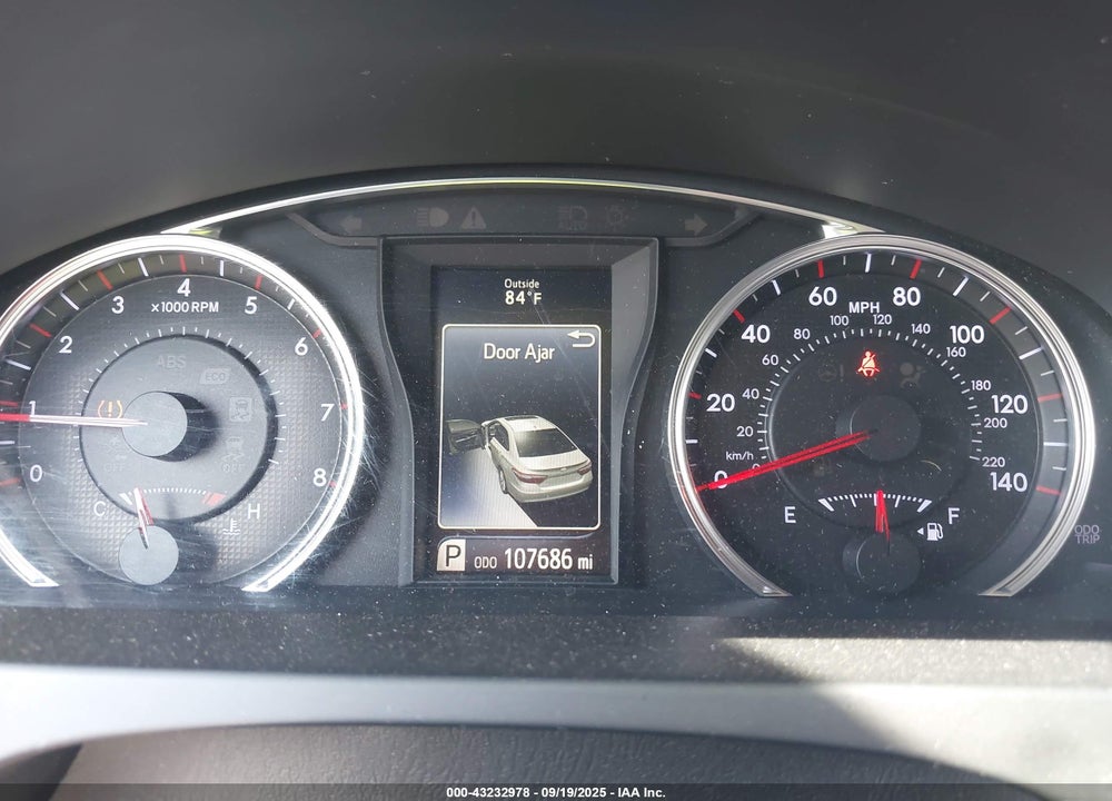 2016 TOYOTA CAMRY VIN: 4T1BF1FK6GU502709