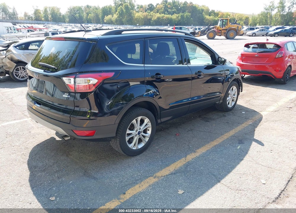 2017 FORD ESCAPE SE VIN: 1FMCU9GD9HUD27849