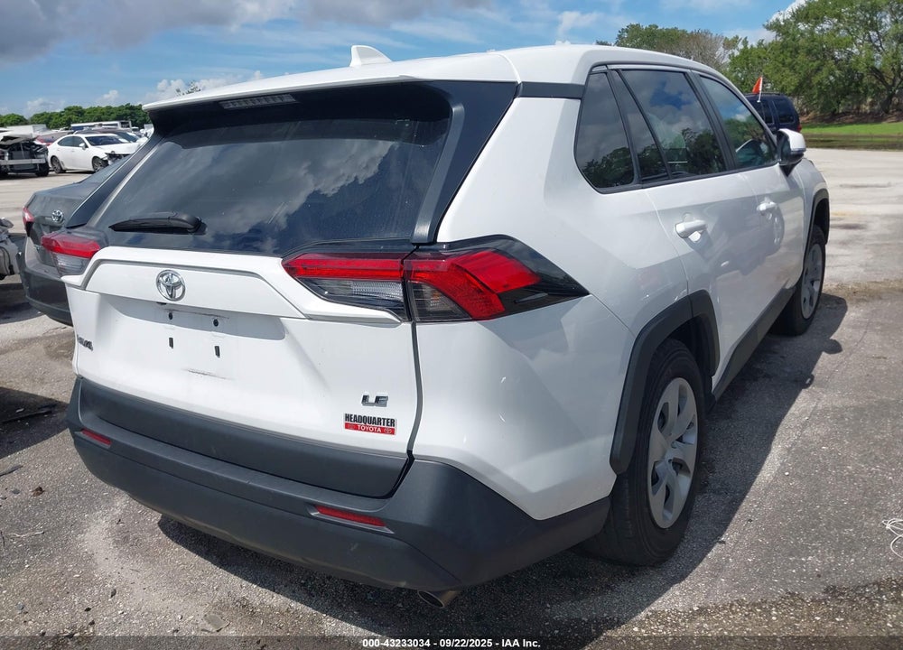 2024 TOYOTA RAV4 VIN: 2T3K1RFV1RW315251