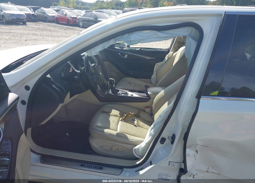 2014 INFINITI Q50 VIN: JN1BV7AR8EM684976