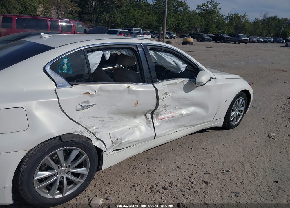 2014 INFINITI Q50 VIN: JN1BV7AR8EM684976