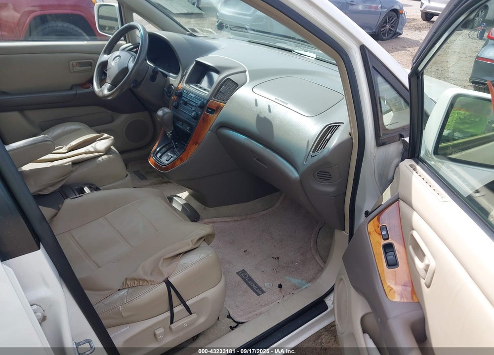 2000 LEXUS RX 300 VIN: JT6HF10U7Y0136655