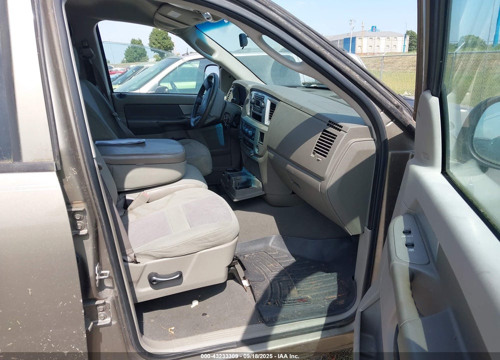 2008 DODGE RAM 1500 VIN: 1D7HA18N08J165628