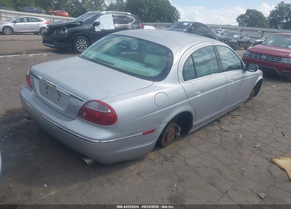 2006 JAGUAR S-TYPE 3.0L V6 VIN: SAJWA01A26FN55019
