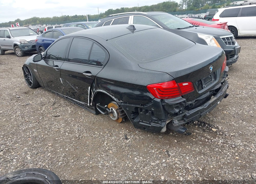 2016 BMW 5 SERIES VIN: WBA5B1C50GG129822
