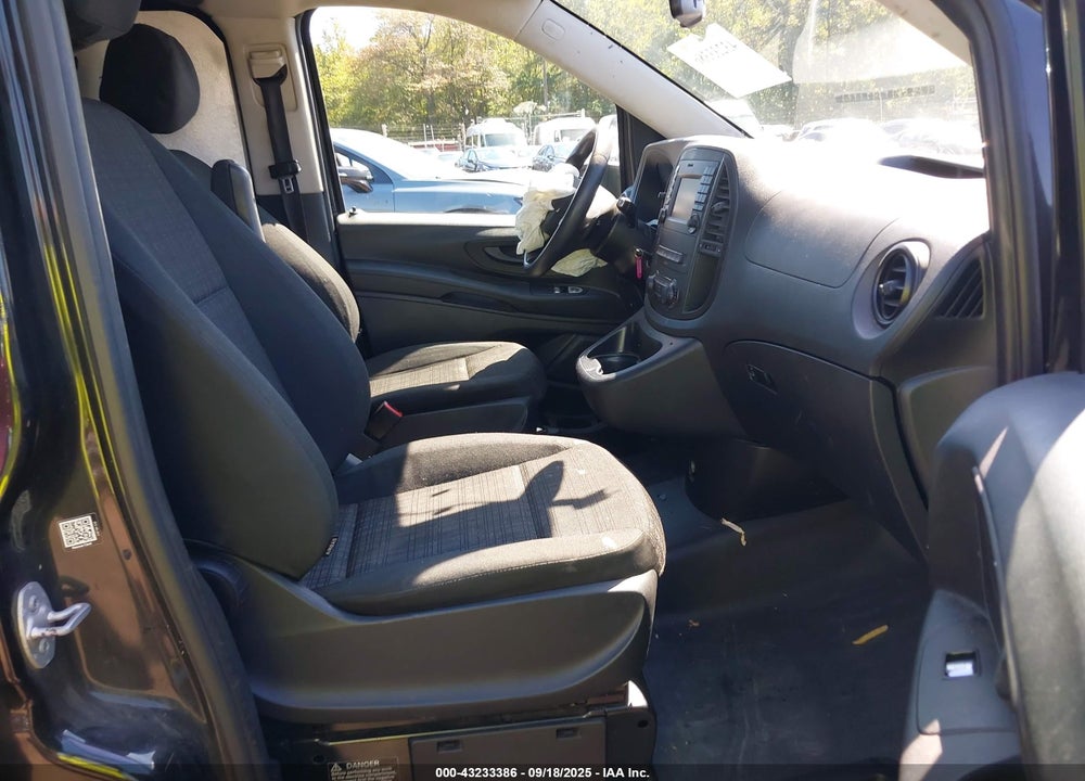 2017 MERCEDES-BENZ METRIS VIN: WD3PG2EA3H3297079