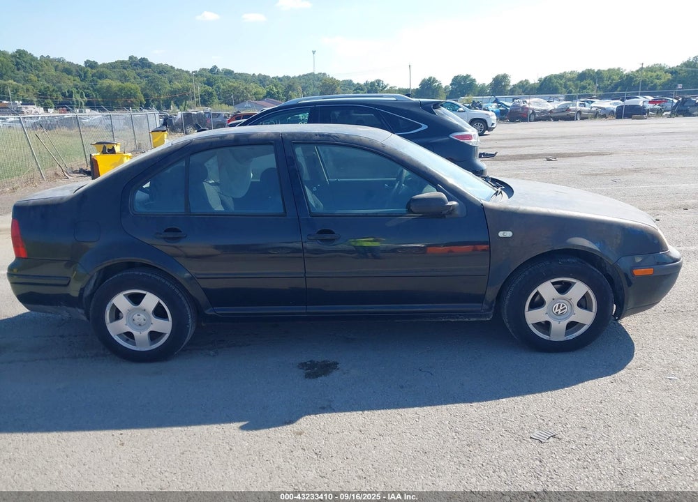 2000 VOLKSWAGEN JETTA GL TDI VIN: 3VWRF29M4YM088631
