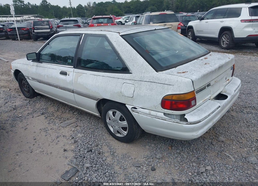 1991 FORD ESCORT LX VIN: 1FAPP11J5MW278747