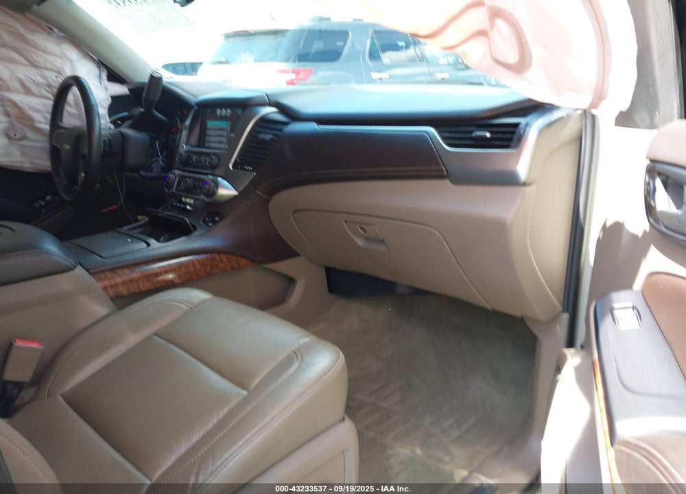2015 CHEVROLET SUBURBAN 1500 VIN: 1GNSKKKC2FR509864