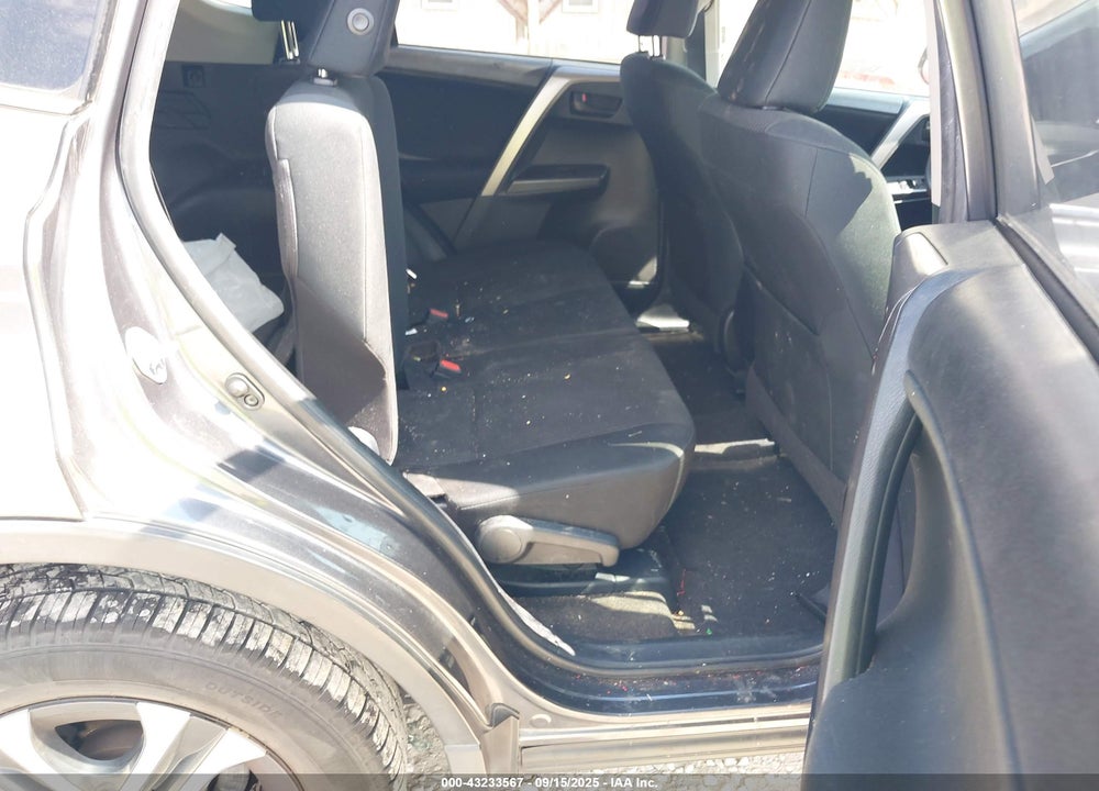 2016 TOYOTA RAV4 VIN: JTMZFREV8GJ078965