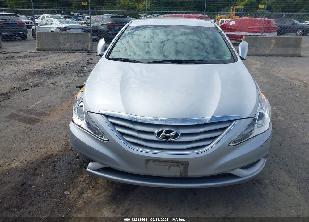 2012 HYUNDAI SONATA VIN: 5NPEB4AC0CH473310