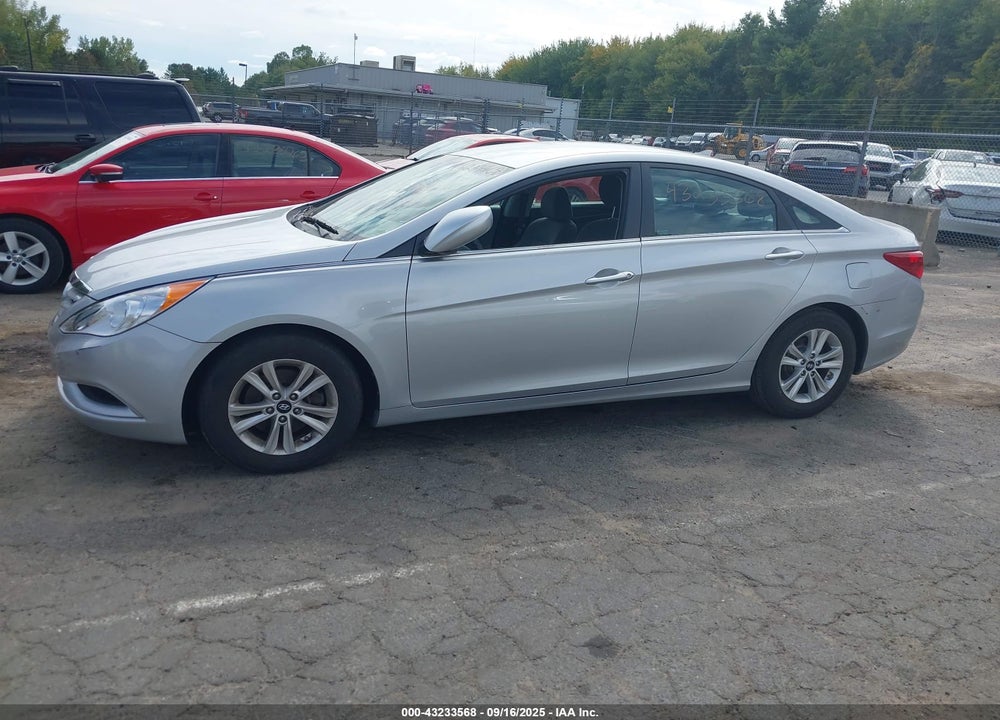 2012 HYUNDAI SONATA VIN: 5NPEB4AC0CH473310