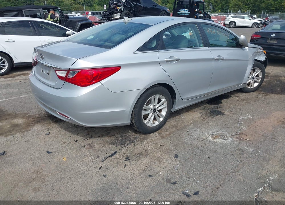 2012 HYUNDAI SONATA VIN: 5NPEB4AC0CH473310