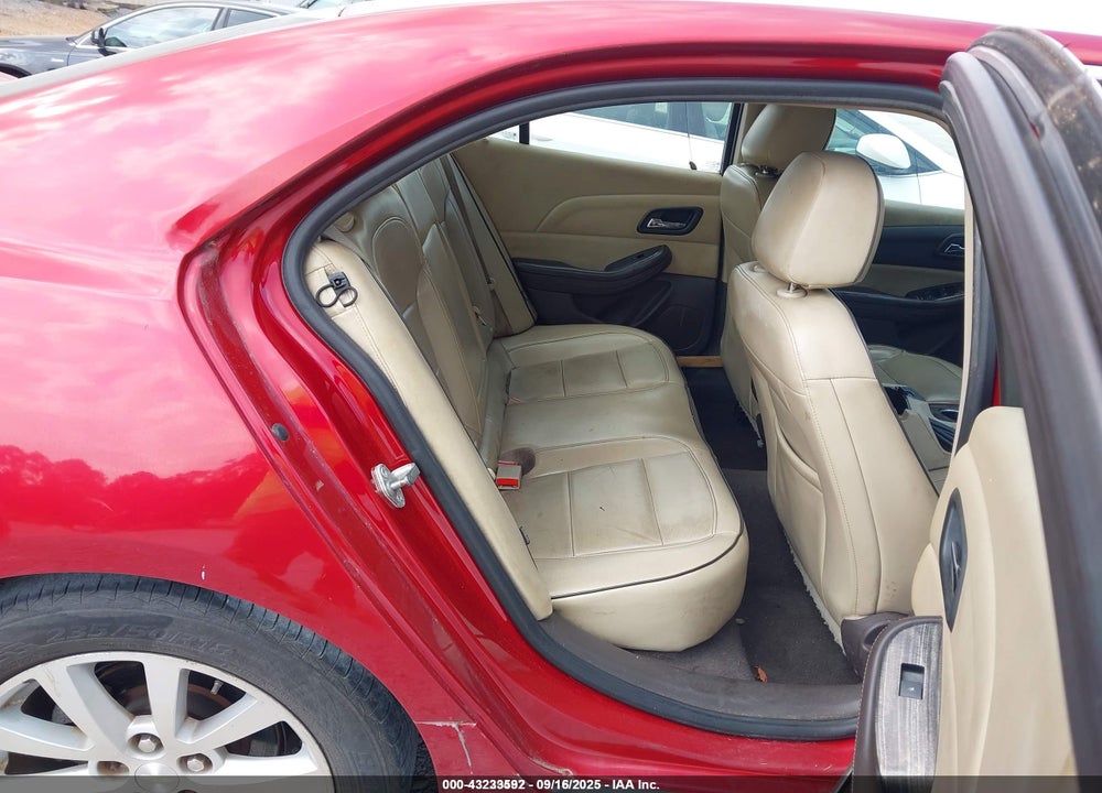 2014 CHEVROLET MALIBU VIN: 1G11H5SL5EF236674