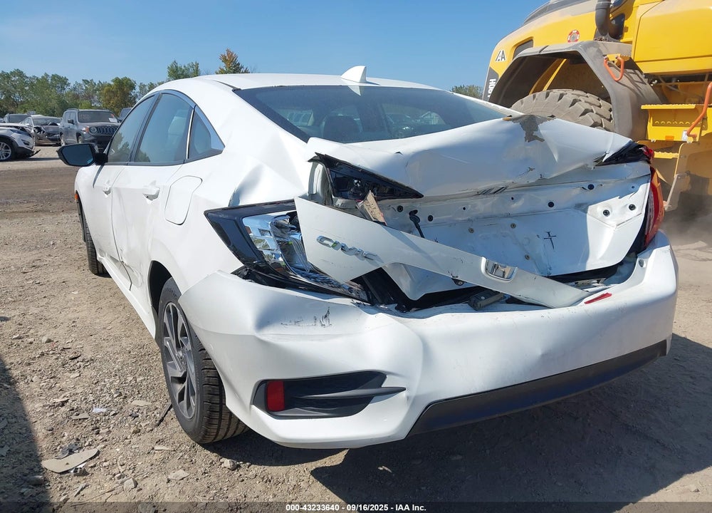 2017 HONDA CIVIC VIN: 19XFC2F75HE077175