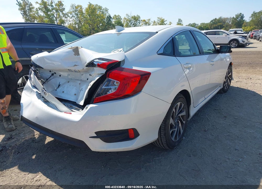2017 HONDA CIVIC VIN: 19XFC2F75HE077175