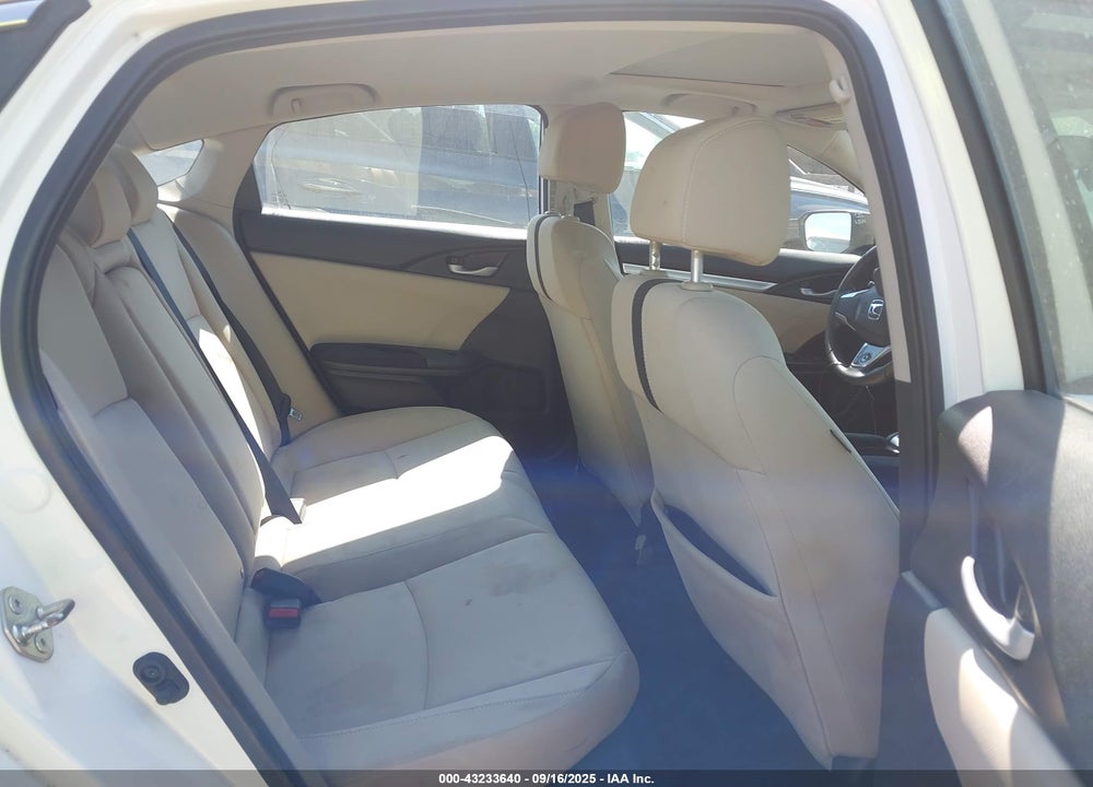 2017 HONDA CIVIC VIN: 19XFC2F75HE077175