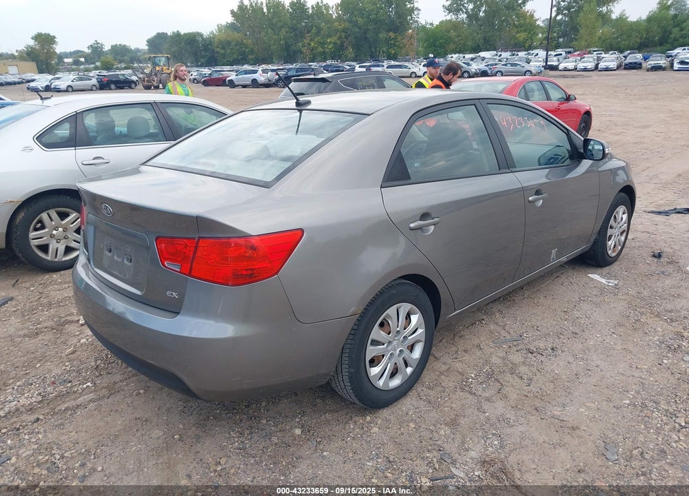 2010 KIA FORTE VIN: KNAFU4A26A5854224