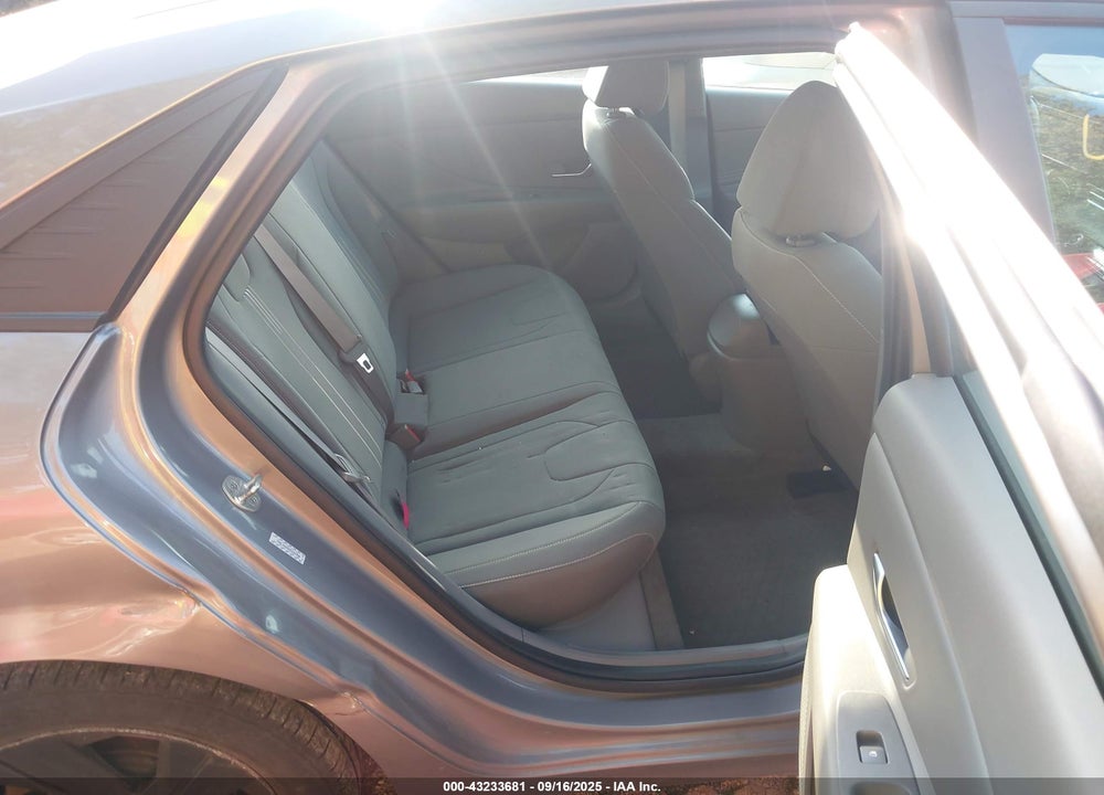 2022 HYUNDAI ELANTRA SEL VIN: KMHLS4AG5NU334336