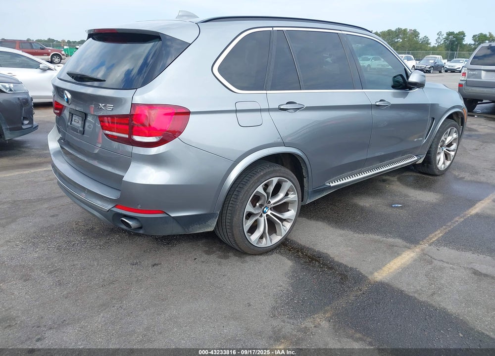 2014 BMW X5 VIN: 5UXKR2C58E0H31320