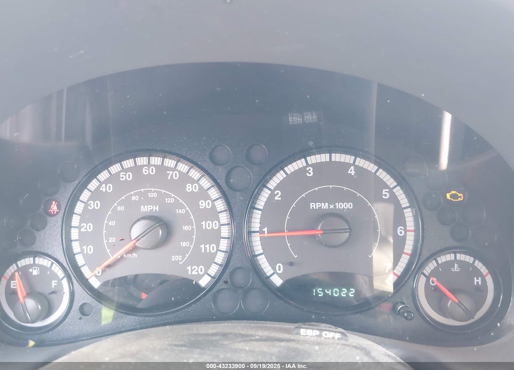 2007 JEEP LIBERTY SPORT VIN: 1J8GK48K17W654253