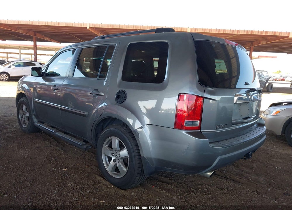 2009 HONDA PILOT VIN: 5FNYF48549B040136