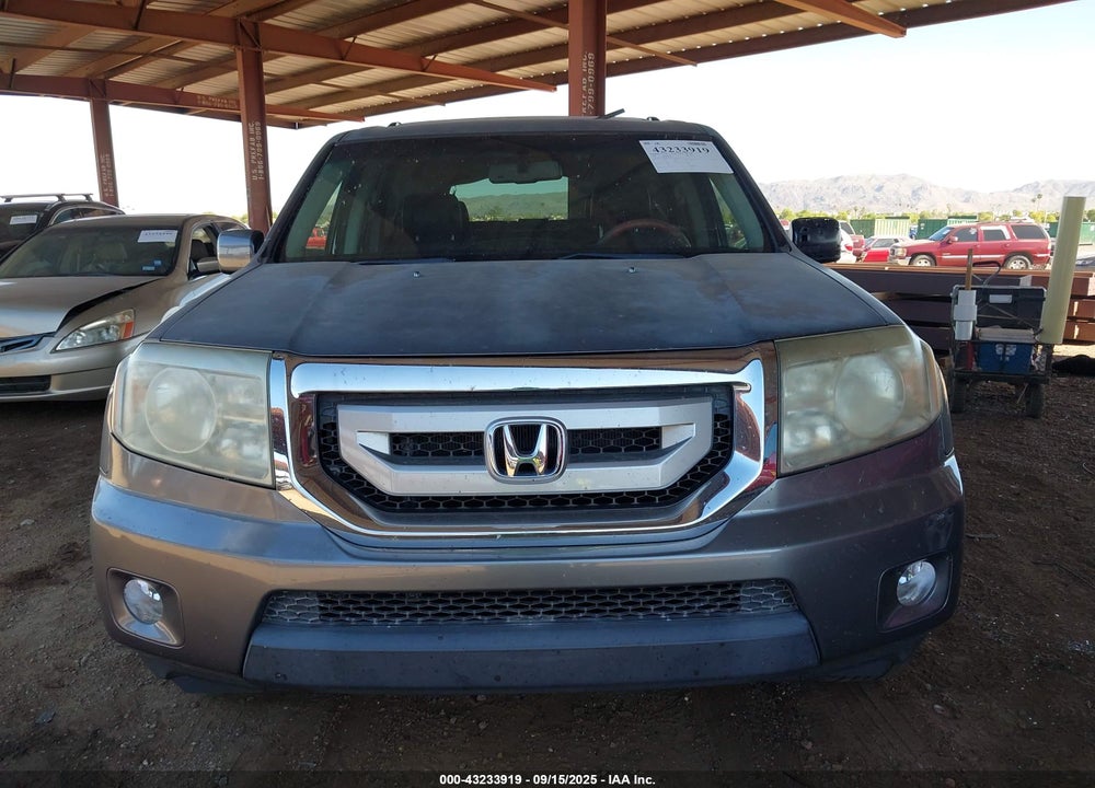 2009 HONDA PILOT VIN: 5FNYF48549B040136