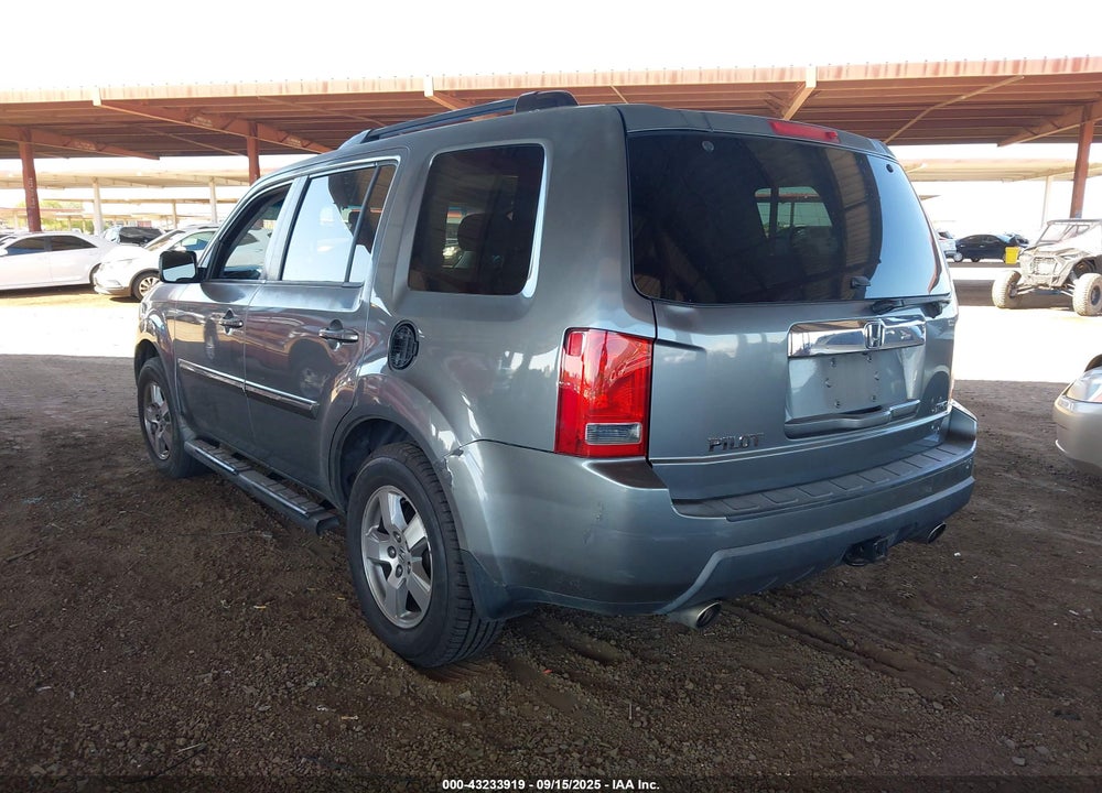 2009 HONDA PILOT VIN: 5FNYF48549B040136