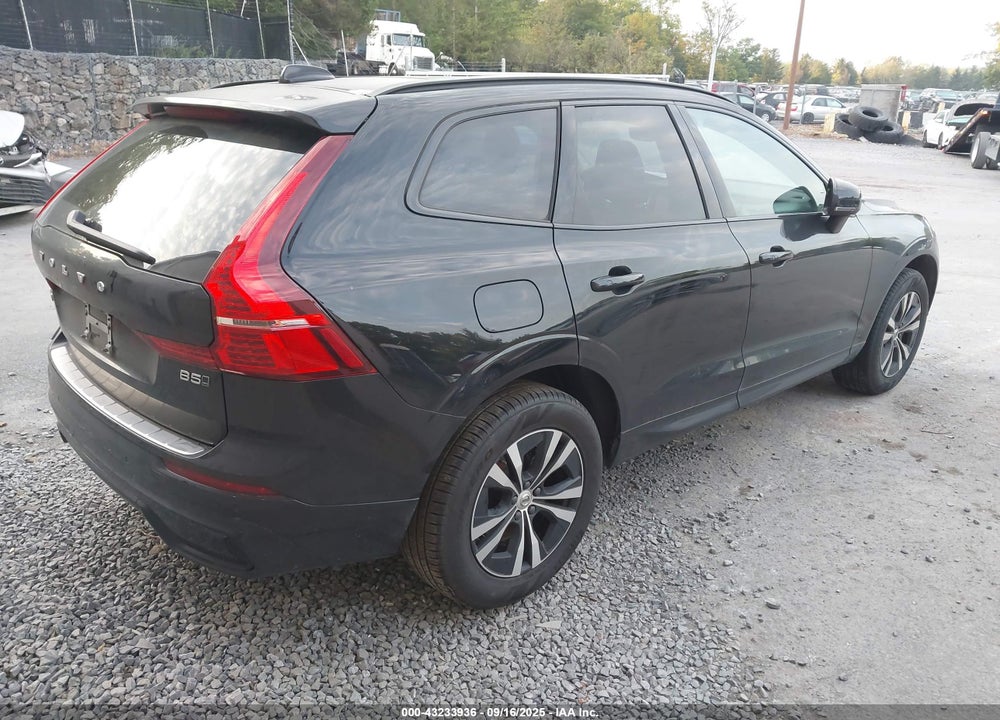2025 VOLVO XC60 VIN: YV4M12RJ8S1118054