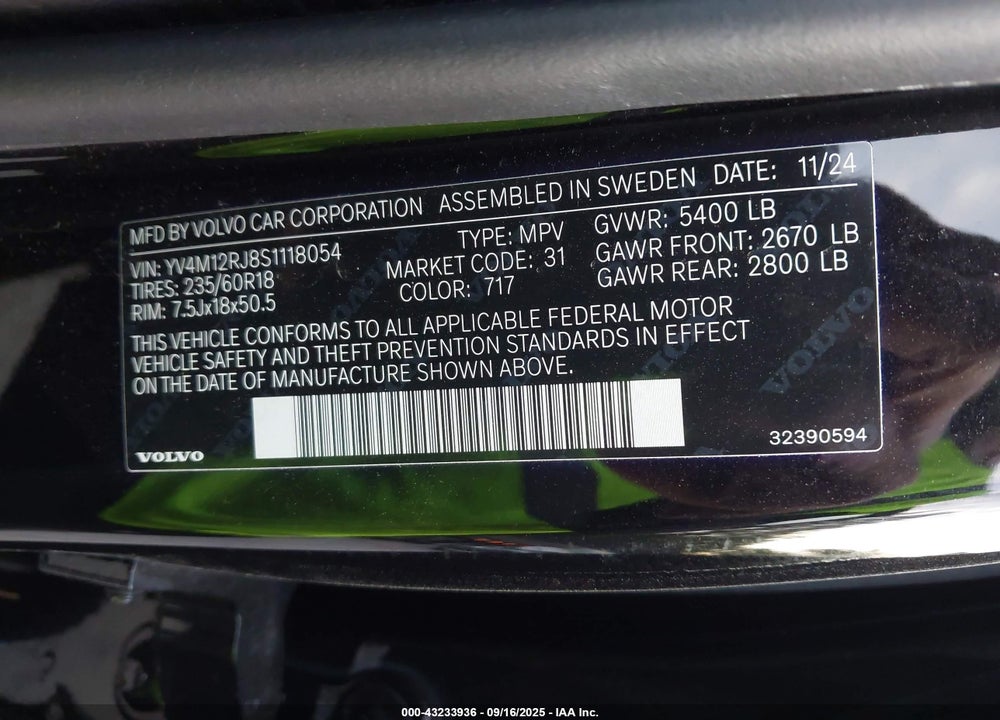 2025 VOLVO XC60 VIN: YV4M12RJ8S1118054