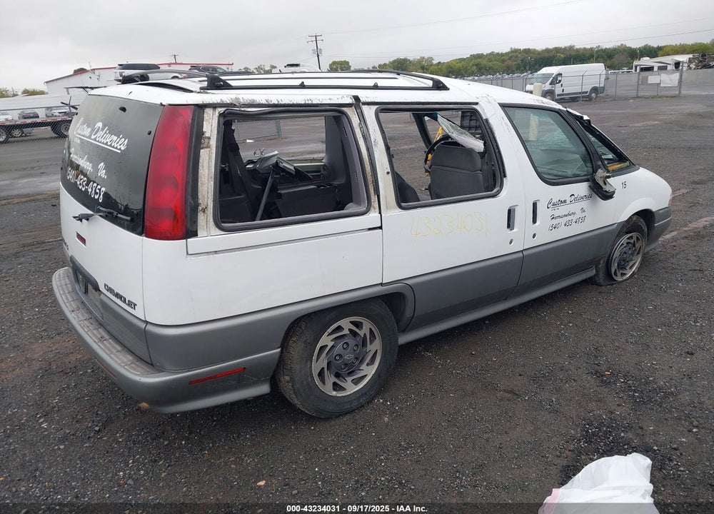1995 CHEVROLET LUMINA APV VIN: 1GNDU06L6ST126489