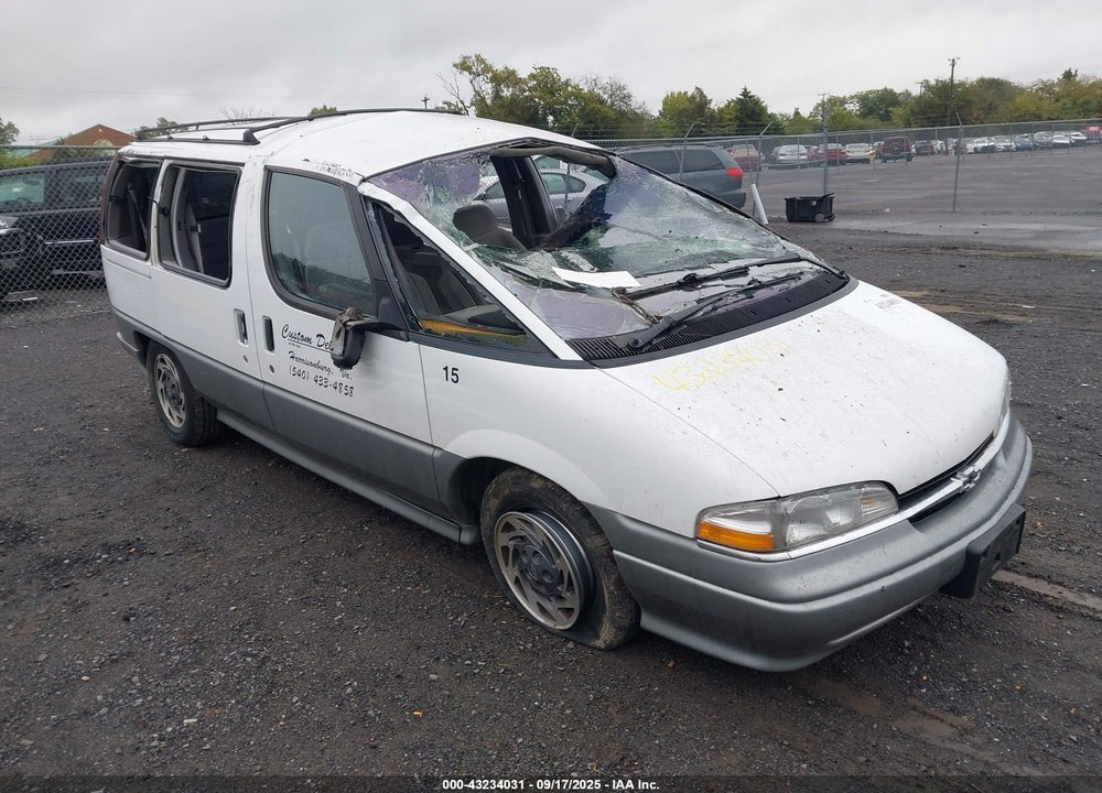 1995 CHEVROLET LUMINA APV VIN: 1GNDU06L6ST126489