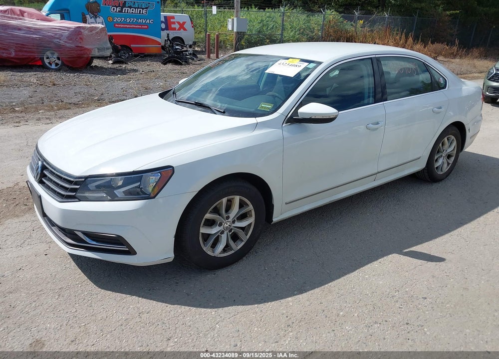 2016 VOLKSWAGEN PASSAT VIN: 1VWAS7A37GC067510