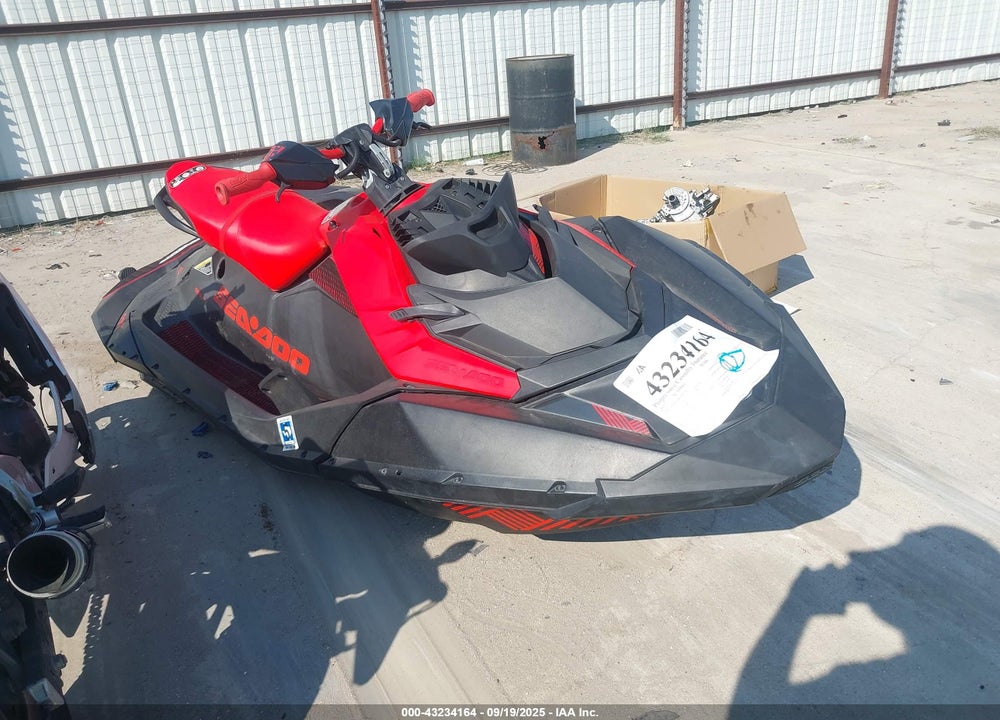 2022 SEADOO SPARK VIN: YDV00852B222