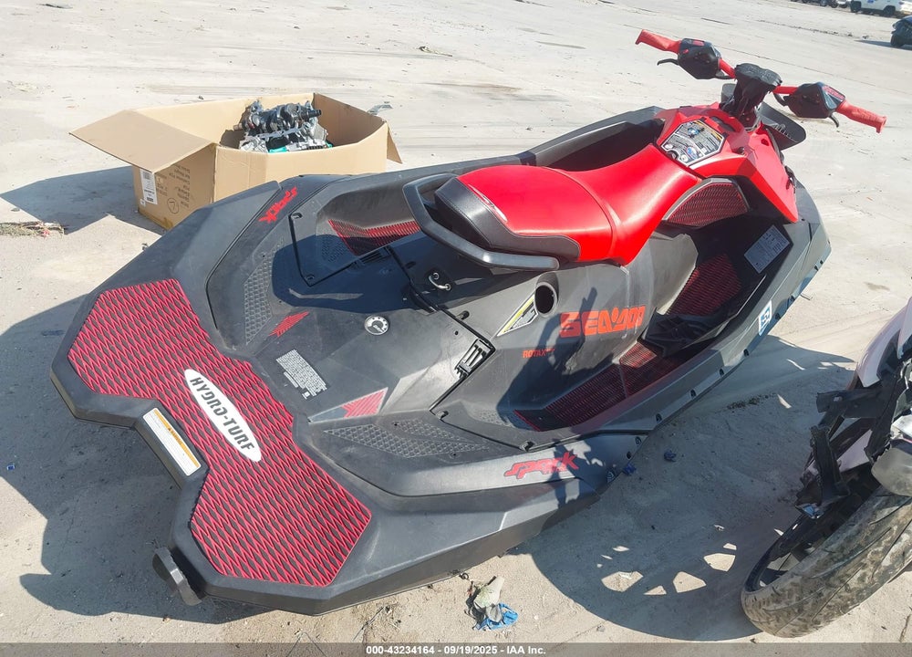 2022 SEADOO SPARK VIN: YDV00852B222