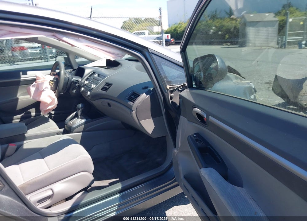 2009 HONDA CIVIC VIN: 1HGFA16819L027313