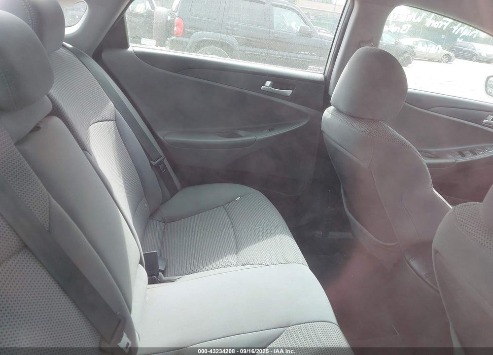 2011 HYUNDAI SONATA GLS VIN: 5NPEB4AC8BH102359