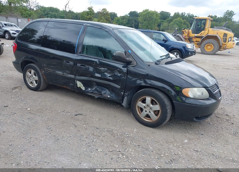 2006 DODGE CARAVAN SXT VIN: 1D4GP45R56B737011